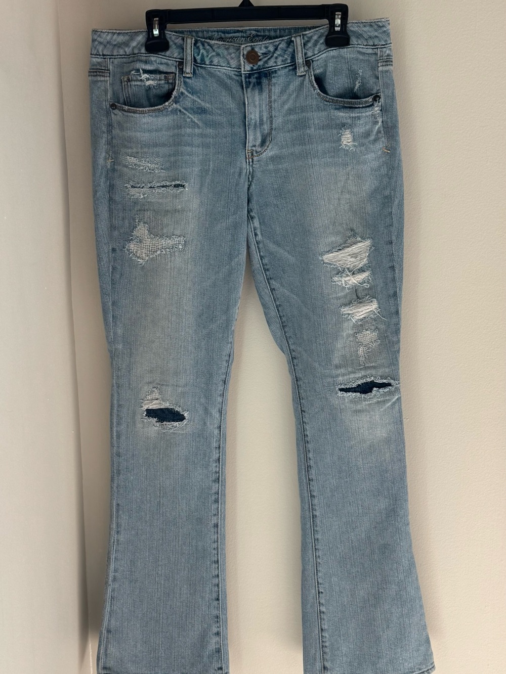 American Eagle Women’s Skinny Kick Stretch Factory Distressed Jeans Size 12